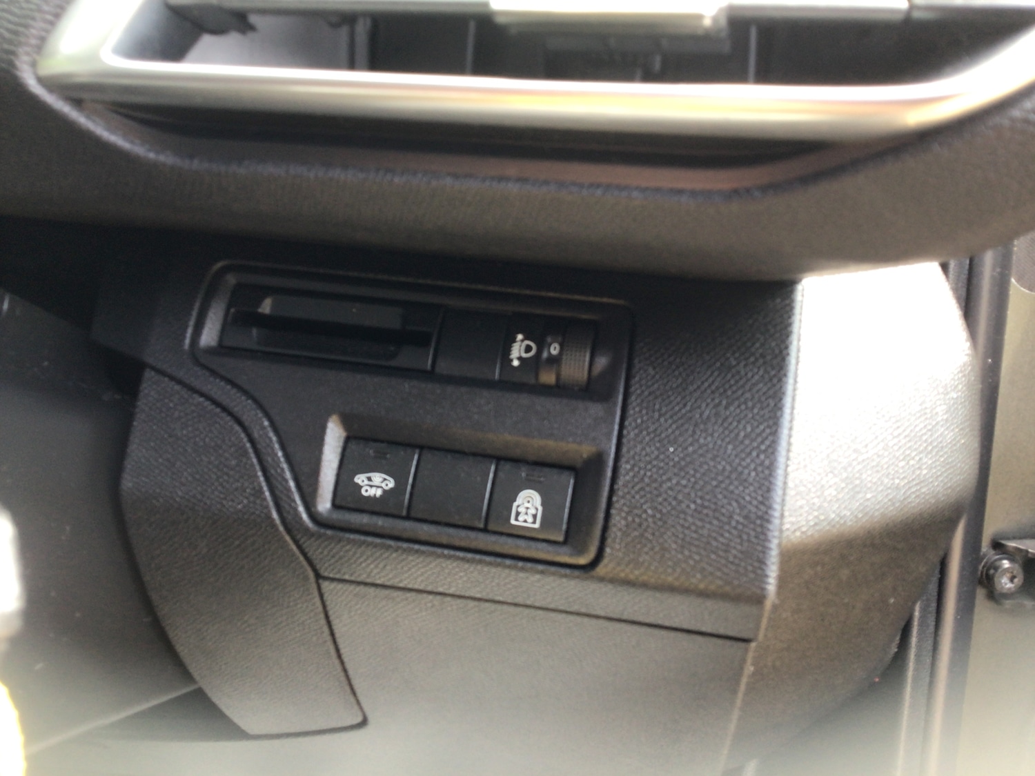 Used Peugeot 3008 2018 for sale - 76514348: Photo 16