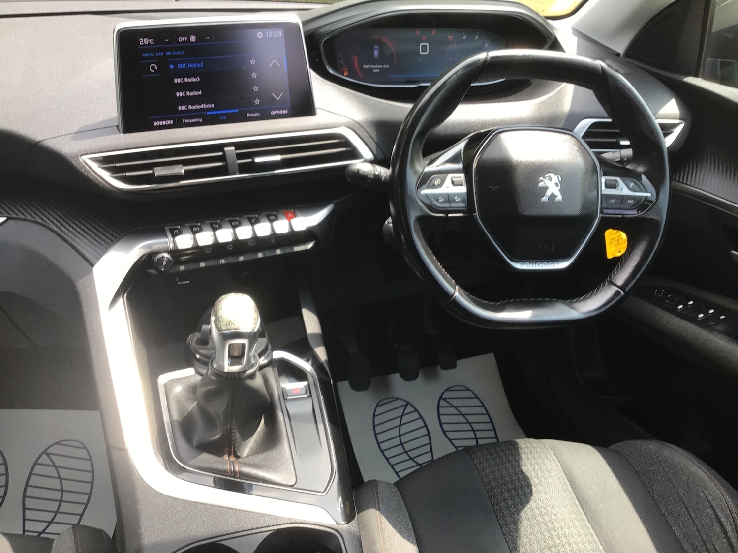 Used Peugeot 3008 2018 for sale - 76514348: Photo 18