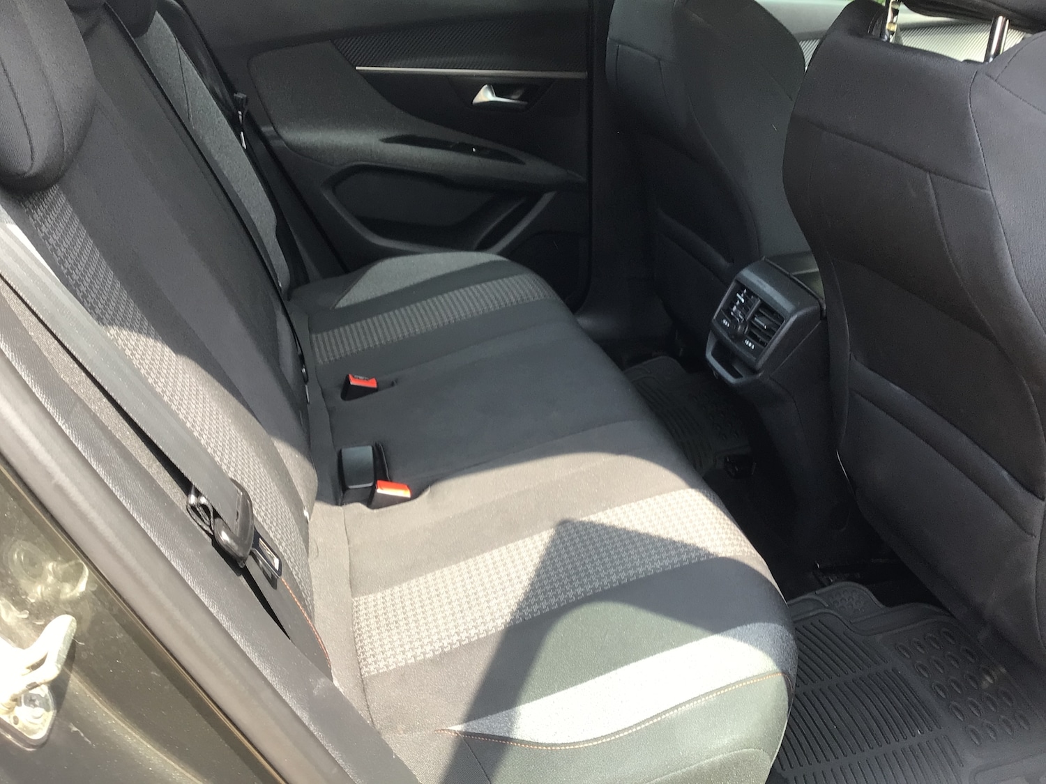 Used Peugeot 3008 2018 for sale - 76514348: Photo 19