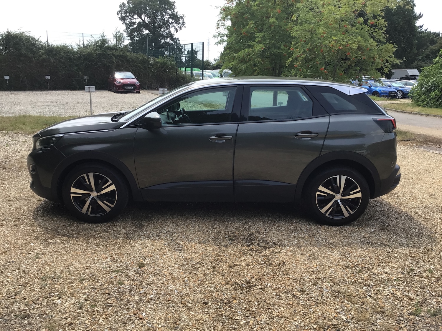 Used Peugeot 3008 2018 for sale - 76514348: Photo 5