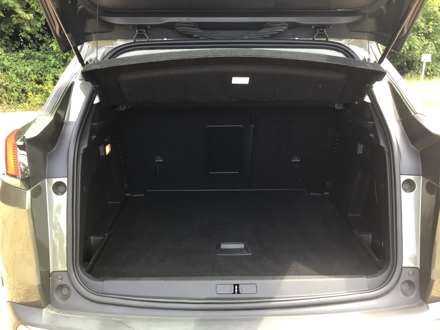 Used Peugeot 3008 2018 for sale - 76514348: Photo 9