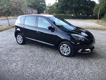 Used Renault Scenic 2015 for sale - 79567637: Photo