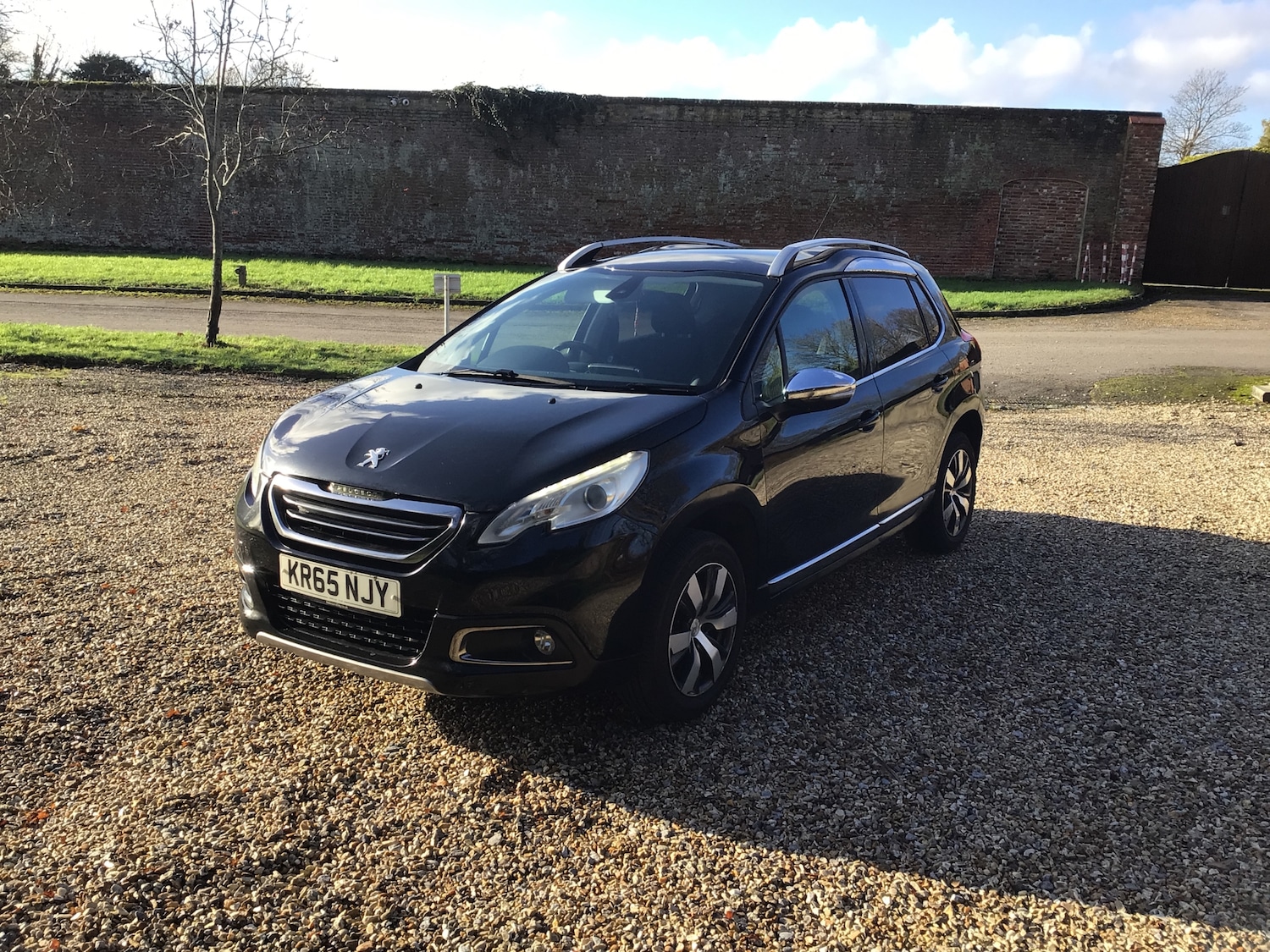 Used Peugeot 2008 2015 for sale - 77018437: Photo 5