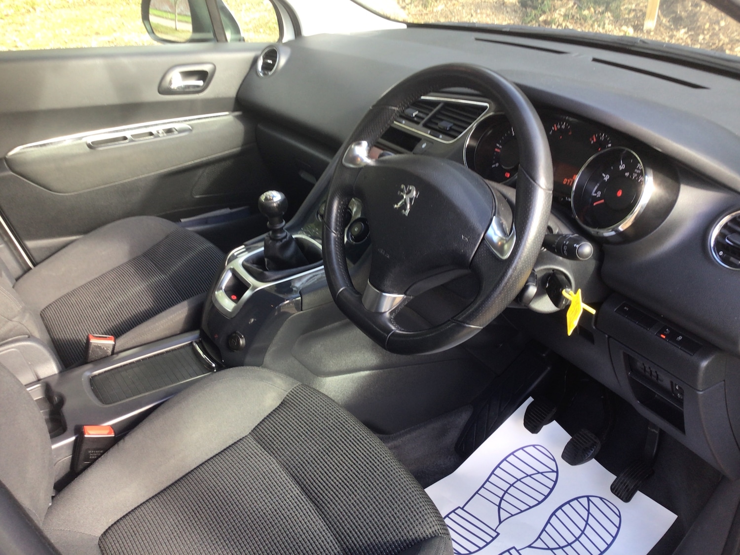 Used Peugeot 5008 2014 for sale - 76514365: Photo 13