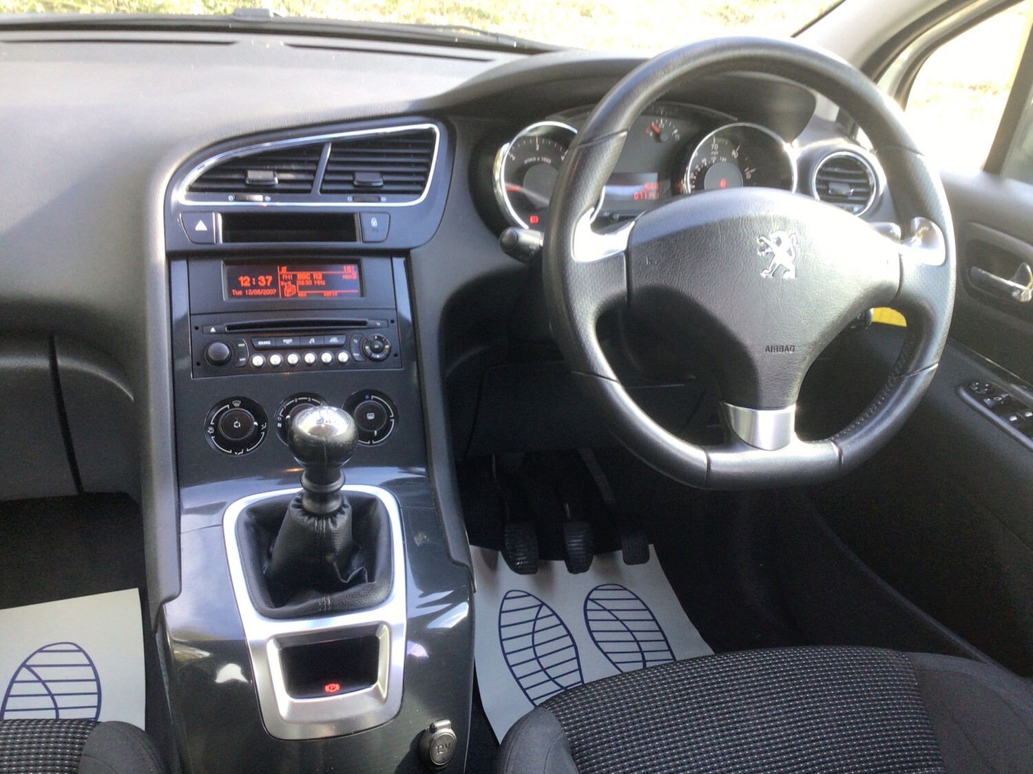 Used Peugeot 5008 2014 for sale - 76514365: Photo 19