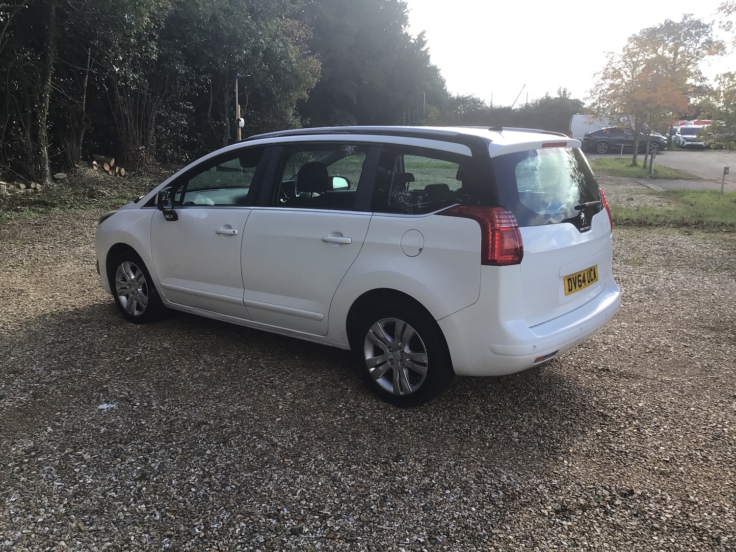 Used Peugeot 5008 2014 for sale - 76514365: Photo 7