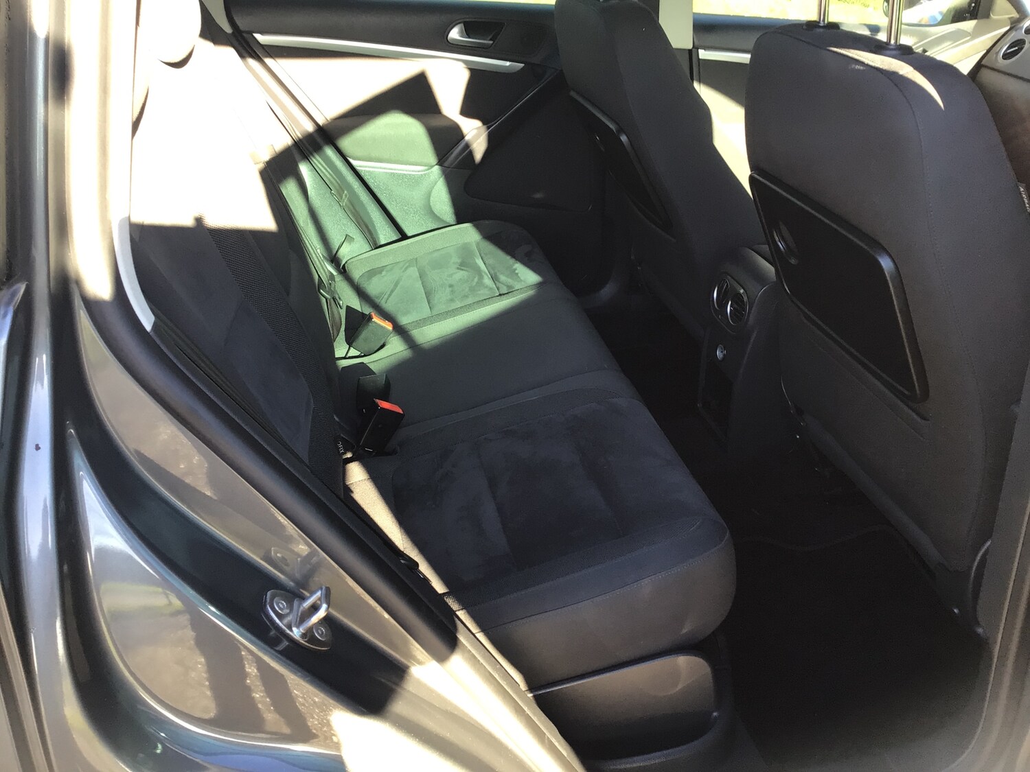 Used Volkswagen Tiguan 2015 for sale - 77100895: Photo 21