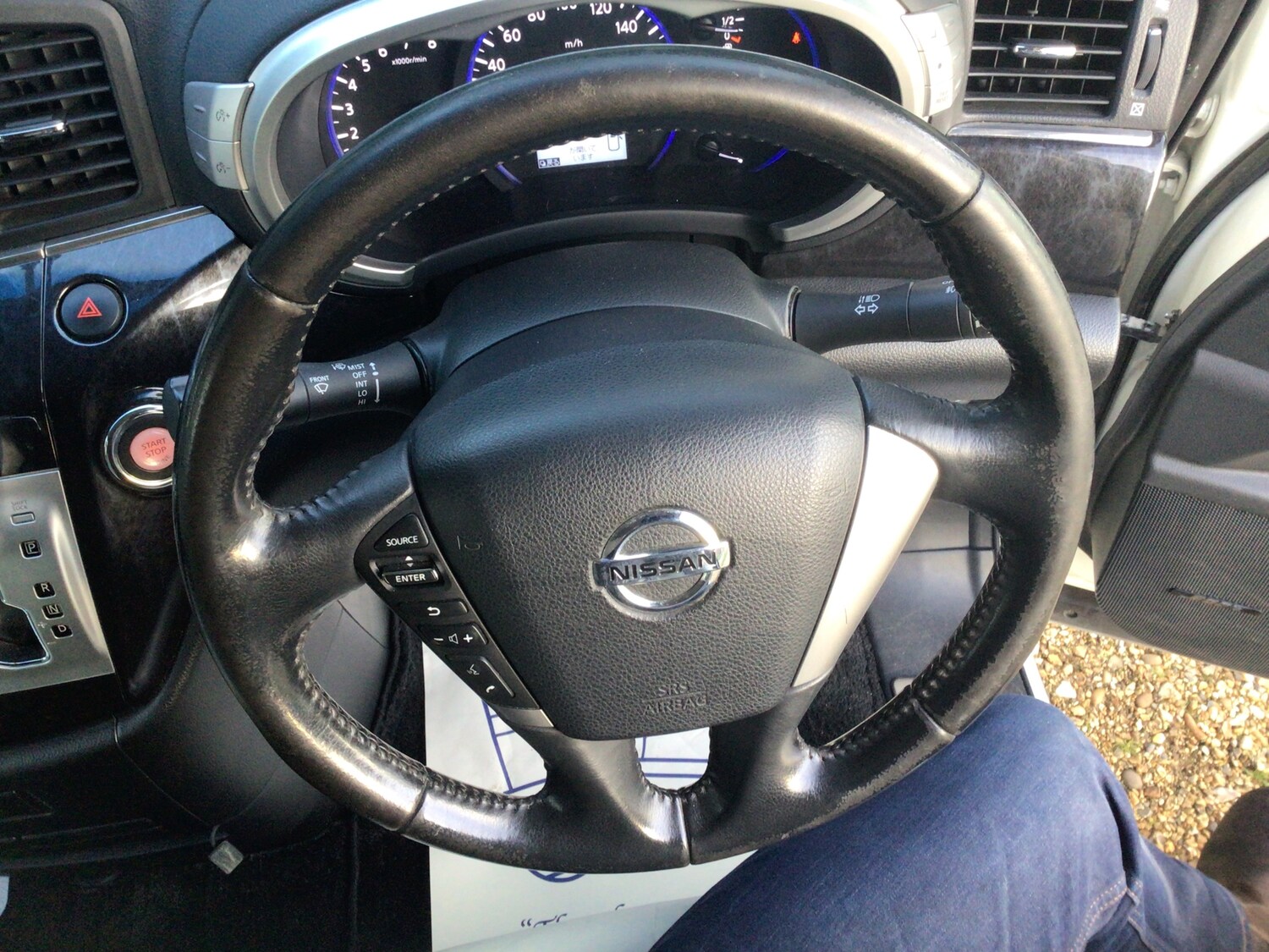 Used Nissan Elgrand 2024 for sale - 76711925: Photo 17