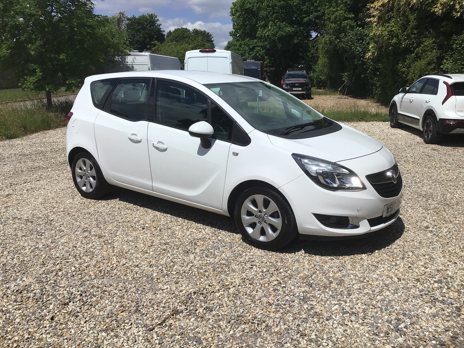 Used Vauxhall Meriva 2017 for sale - 76514337: Photo 1