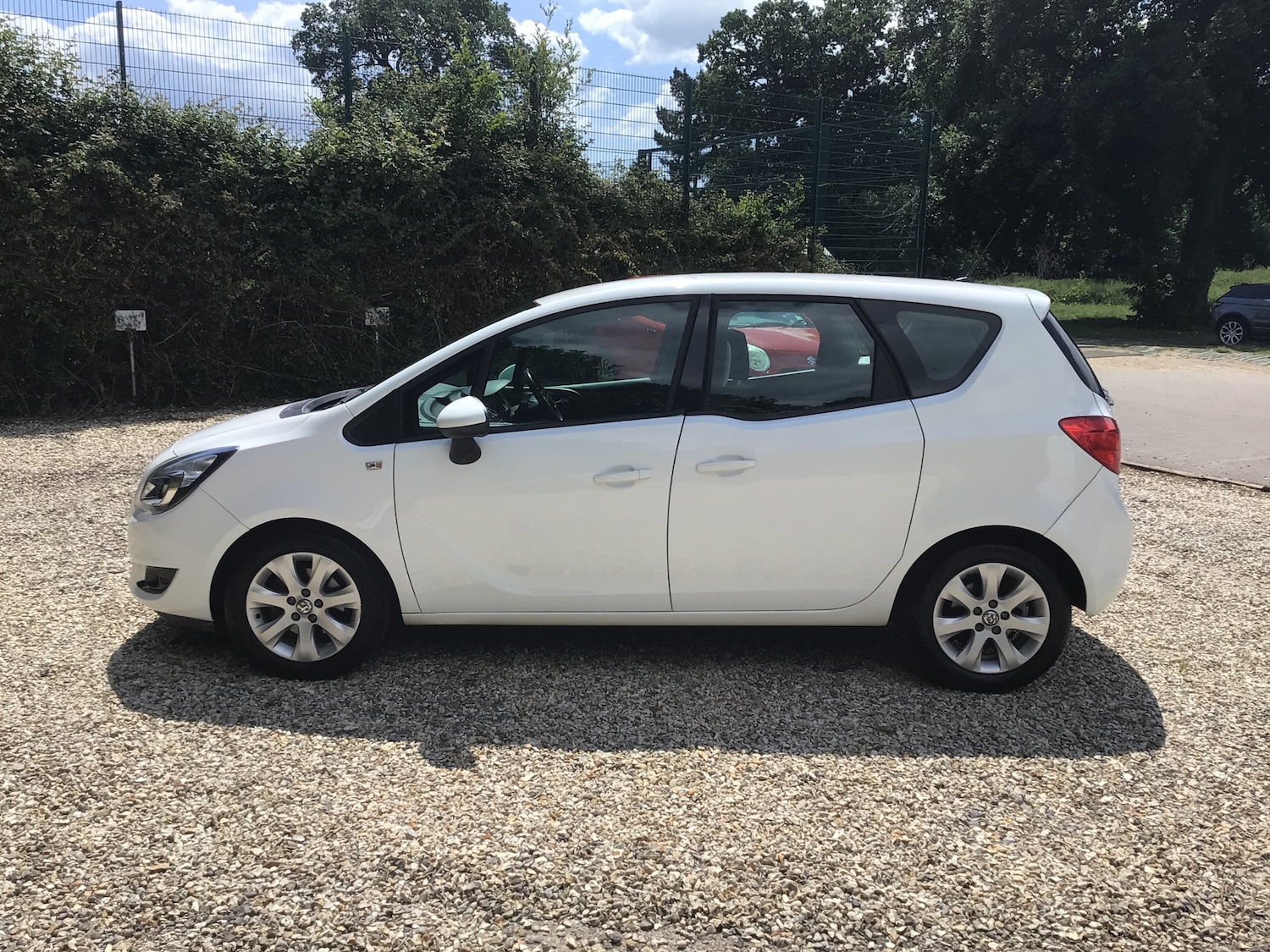 Used Vauxhall Meriva 2017 for sale - 76514337: Photo 6