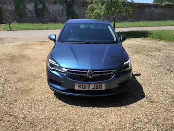 Used Vauxhall Astra 2017 for sale - 79293322: Photo