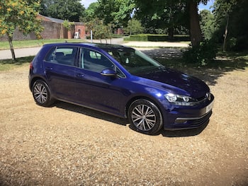 Used Volkswagen Golf 2018 for sale - 79293309: Photo