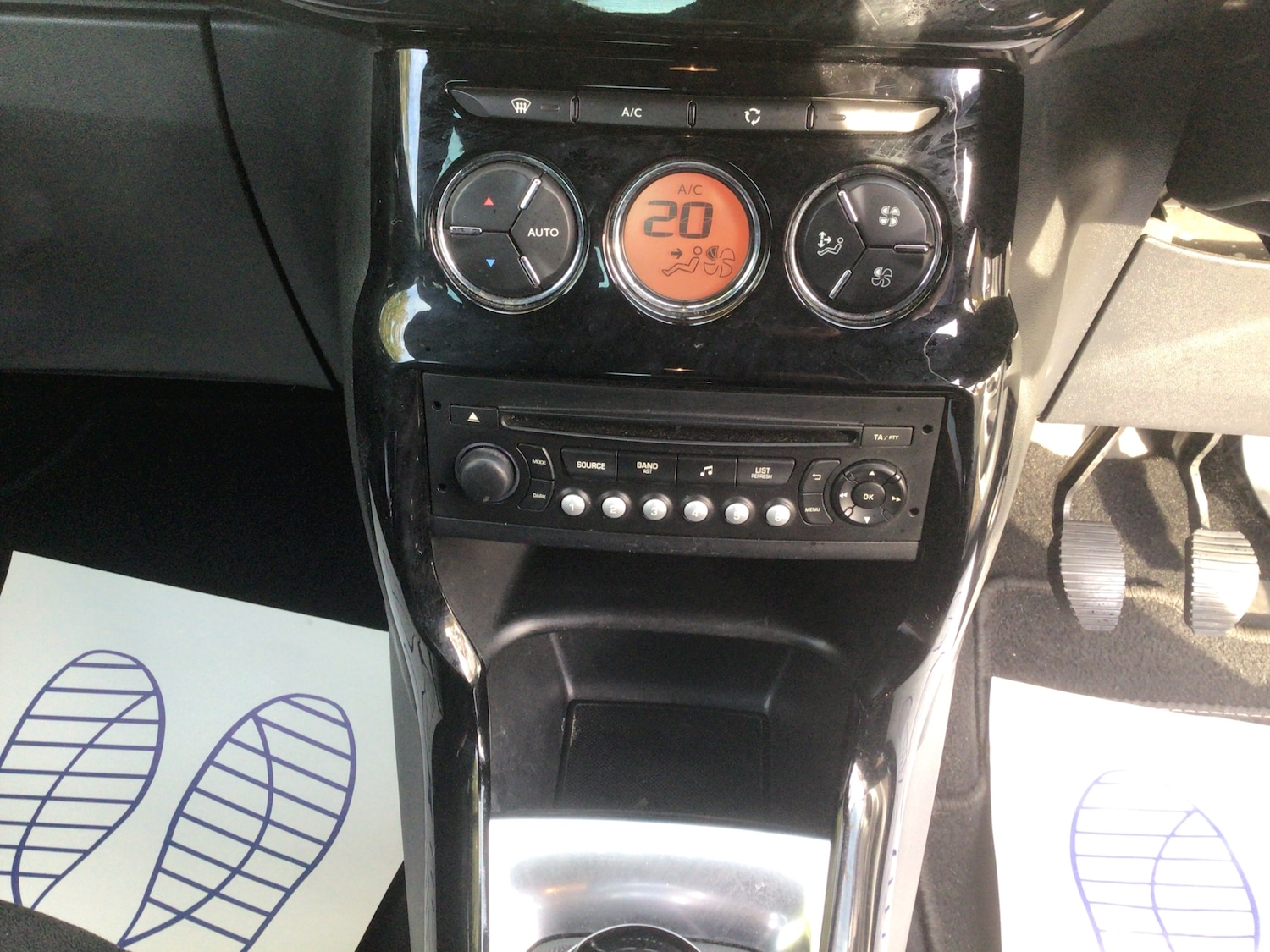 Used Citroen DS3 2013 for sale - 76514371: Photo 15