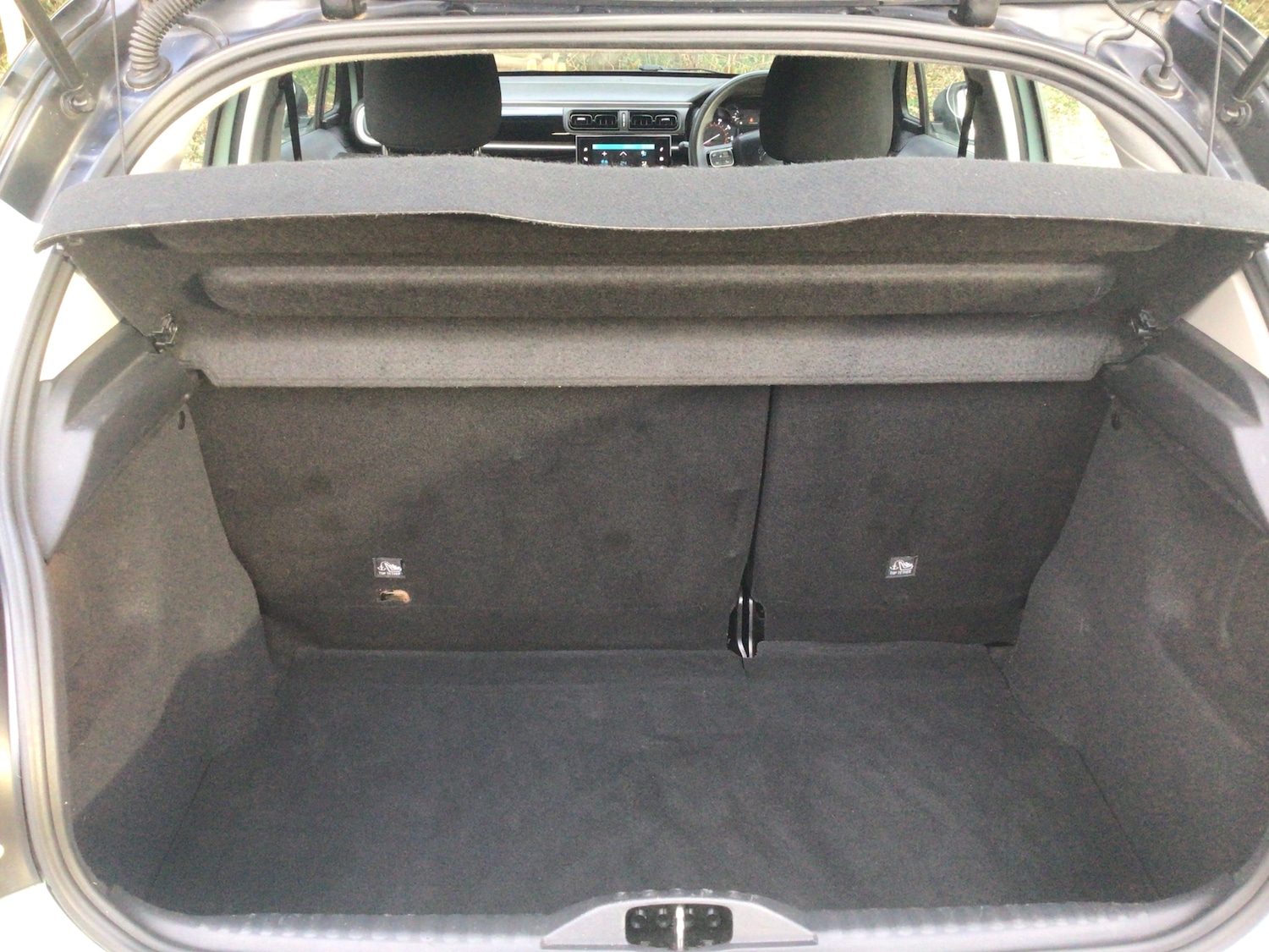 Used Citroen C3 2017 for sale - 76704599: Photo 10