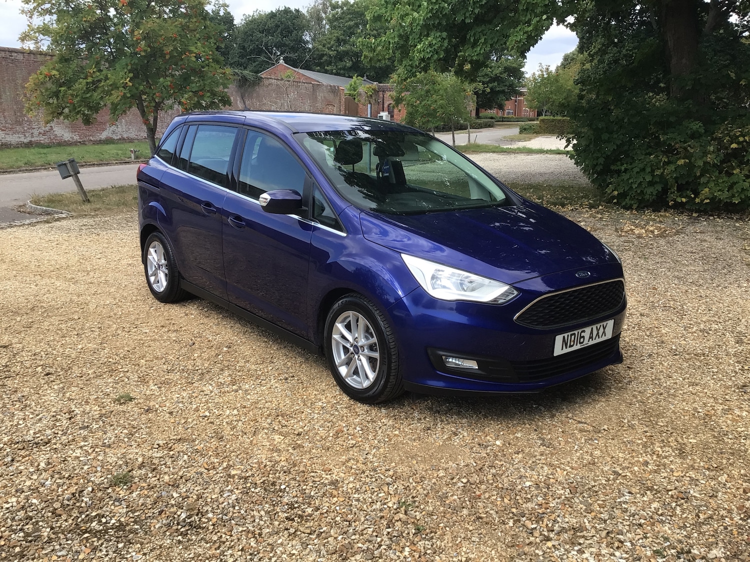 Used Ford Grand C-Max 2016 for sale - 76514360: Photo 1