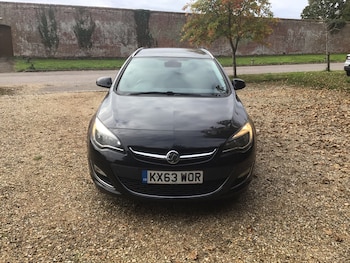 Used Vauxhall Astra 2013 for sale - 76514366: Photo