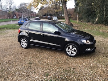 Used Volkswagen Polo 2017 for sale - 76685527: Photo