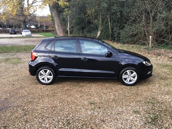 Used Volkswagen Polo 2017 for sale - 76685527: Photo