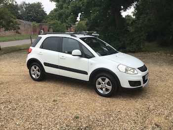 Used Suzuki SX4 2014 for sale - 76514346: Photo