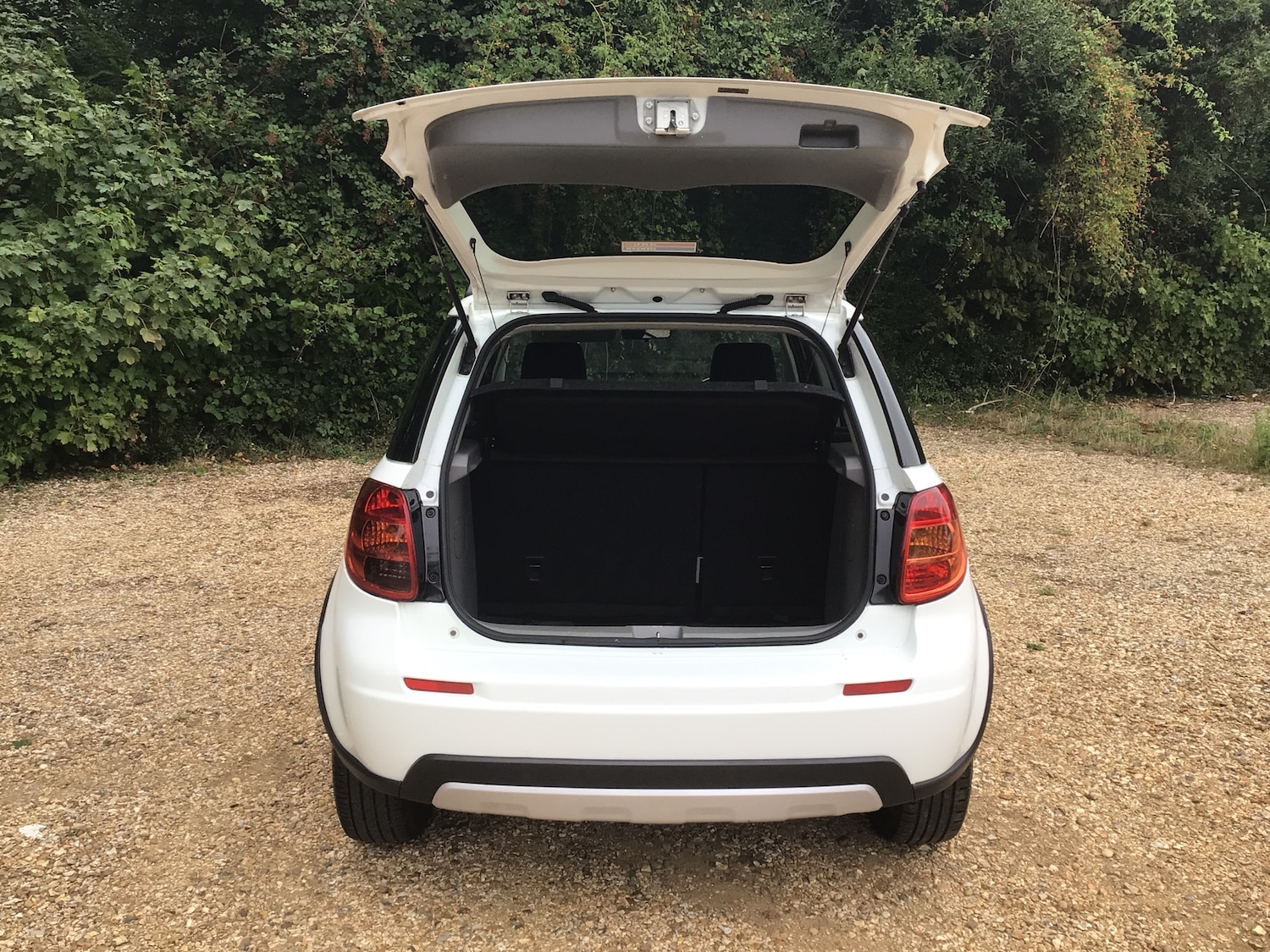 Used Suzuki SX4 2014 for sale - 76514346: Photo 9