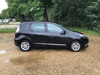 Used Renault Scenic 2015 for sale - 79293321: Photo