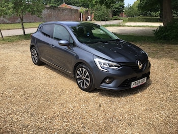 Used Renault Clio 2019 for sale - 79293305: Photo
