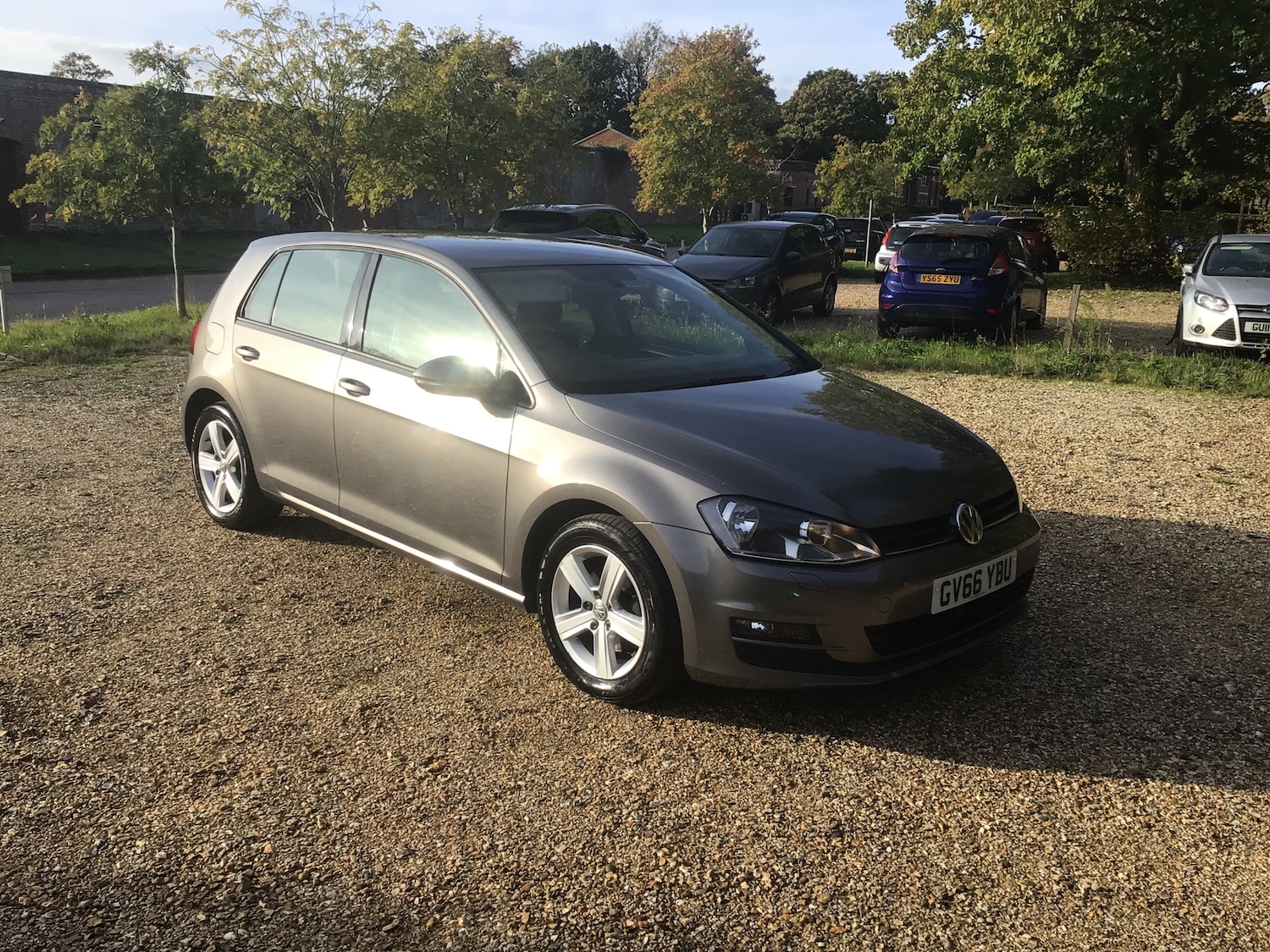 Used Volkswagen Golf 2017 for sale - 76514364: Photo 1