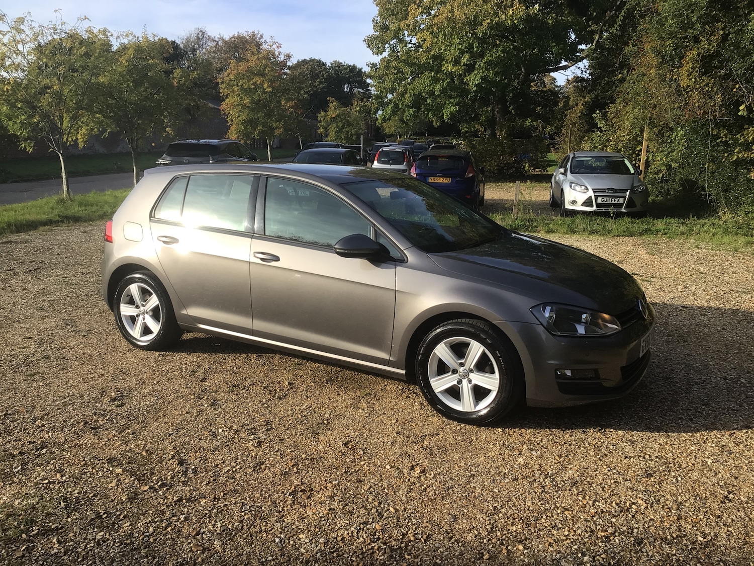 Used Volkswagen Golf 2017 for sale - 76514364: Photo 2
