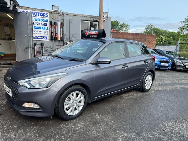 Used Hyundai i20 2017 for sale - 74849327: Photo 9