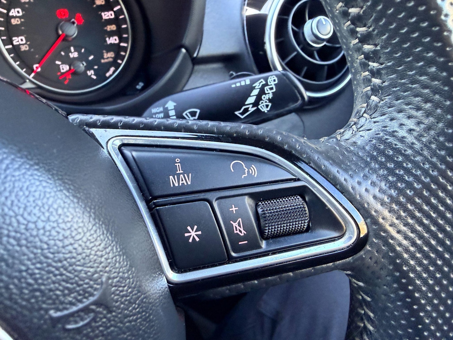 Used Audi A1 2018 for sale - 76997093: Photo 25