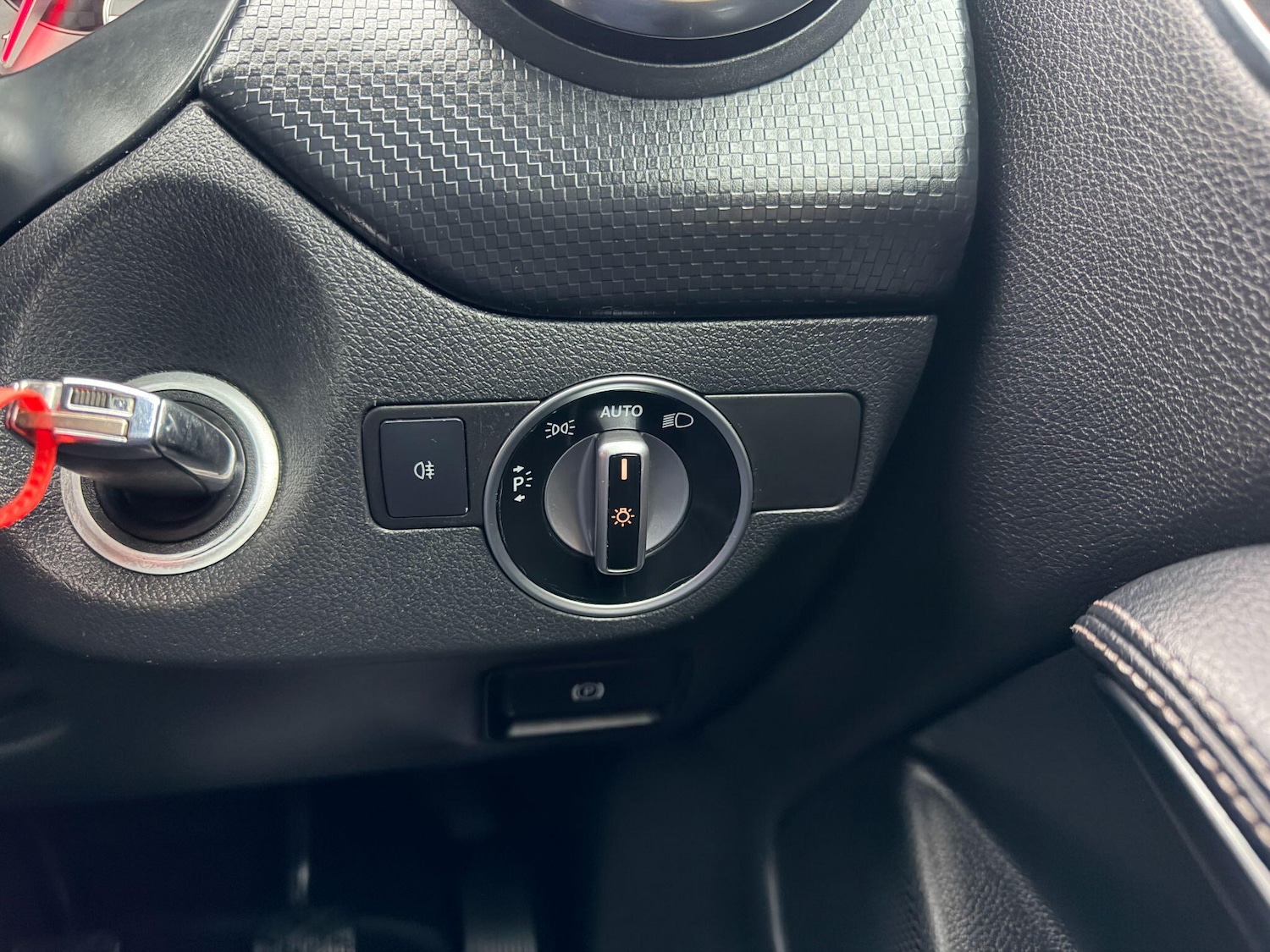 Used Mercedes-Benz A-Class 2013 for sale - 77291371: Photo 22