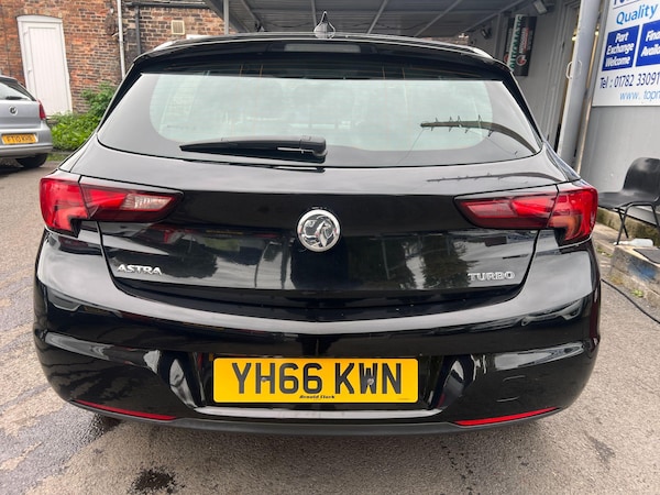 Used Vauxhall Astra 2017 for sale - 76201121: Photo 13