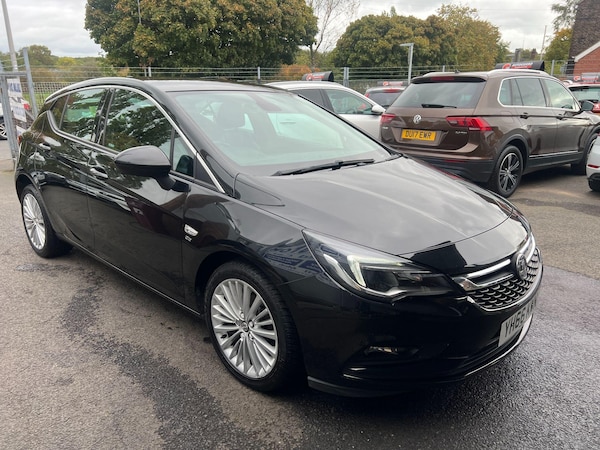 Used Vauxhall Astra 2017 for sale - 76201121: Photo 2
