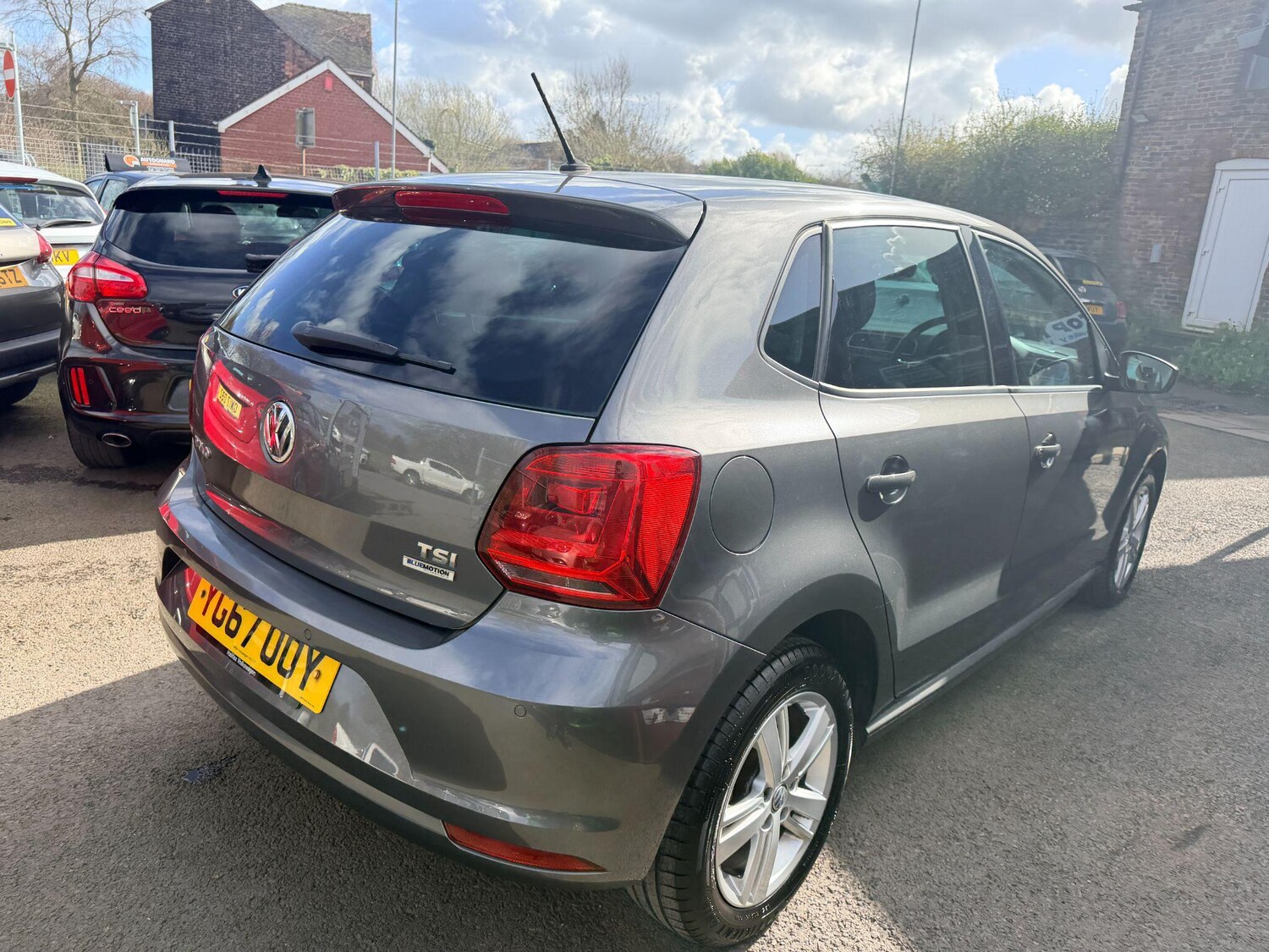 Used Volkswagen Polo 2017 for sale - 77838853: Photo 11