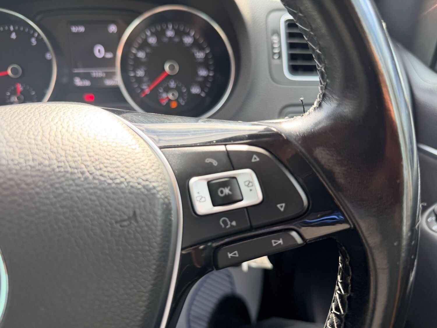 Used Volkswagen Polo 2017 for sale - 77838853: Photo 19