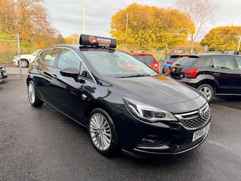 2017 (66) - 1.4T 16V 150 Elite Nav 5dr