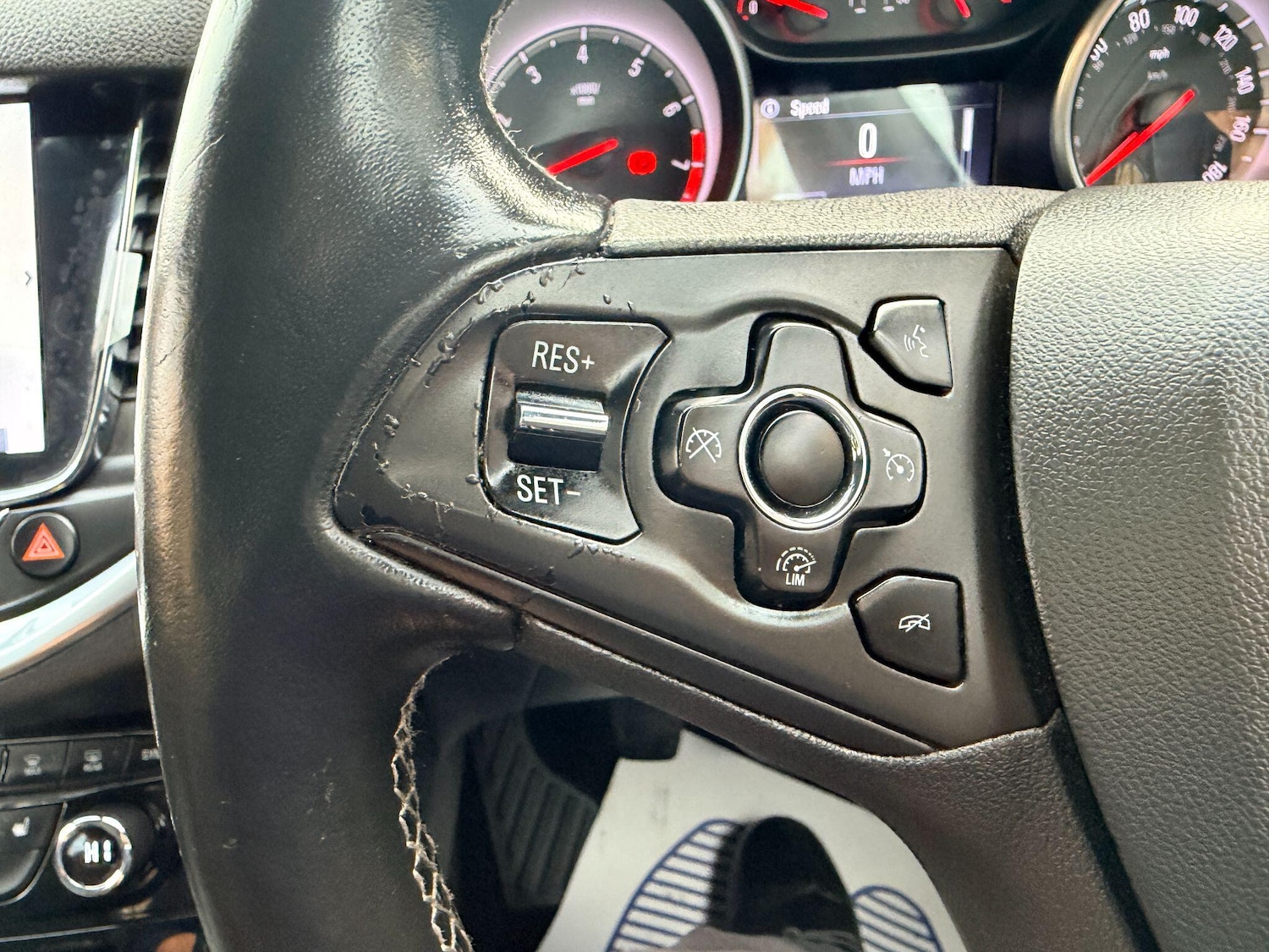 Used Vauxhall Astra 2017 for sale - 76485285: Photo 27