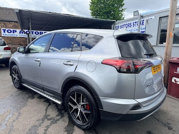 Used Toyota RAV4 2018 for sale - 78601233: Photo