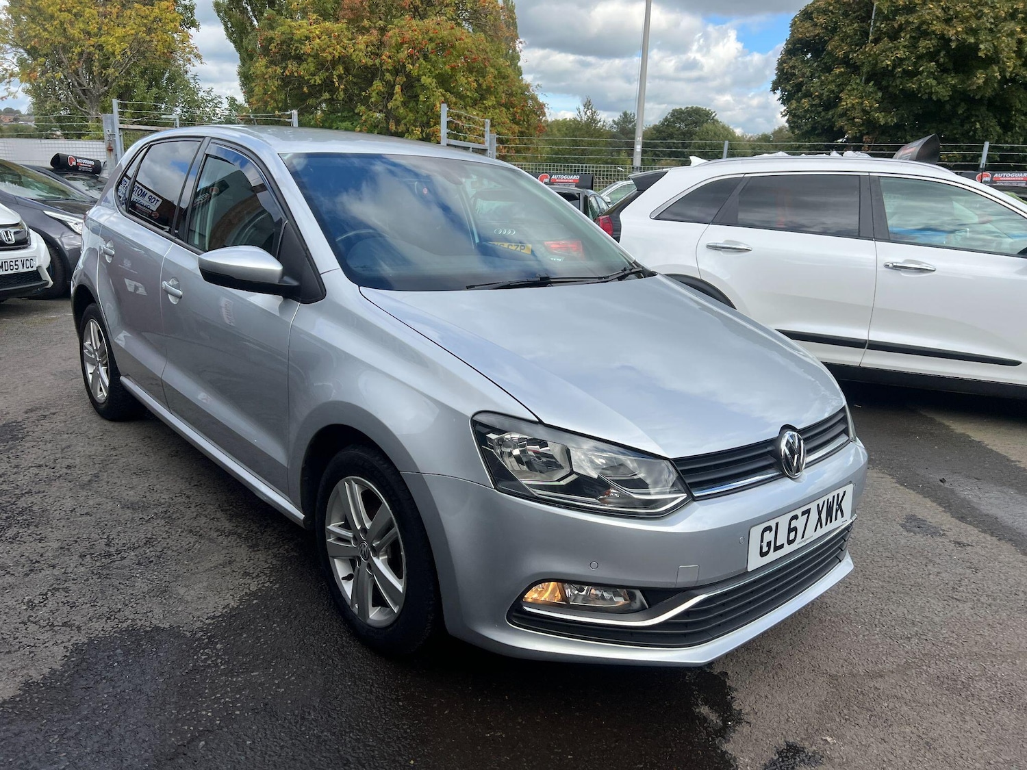 Used Volkswagen Polo 2017 for sale - 76121966: Photo 2