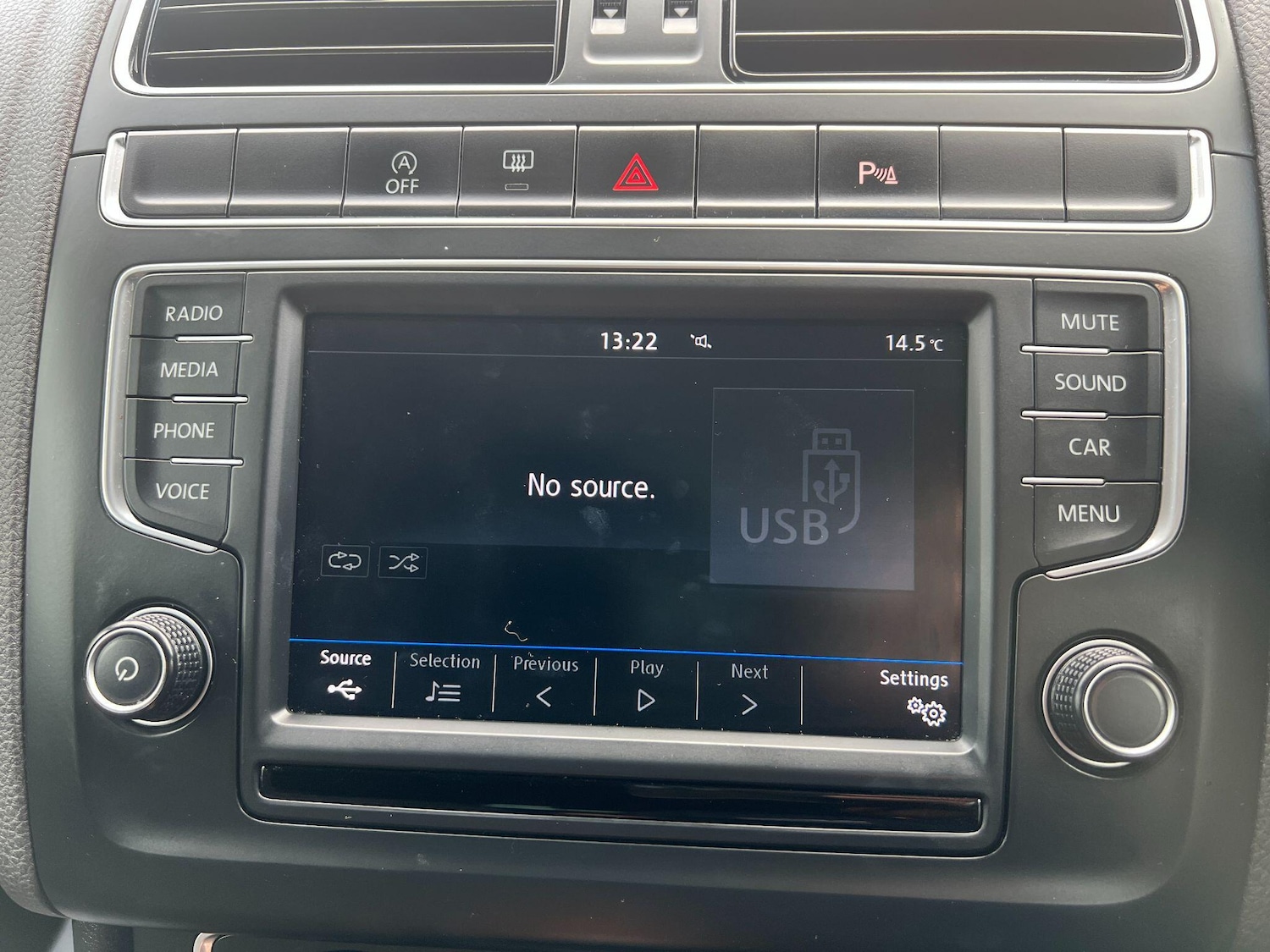 Used Volkswagen Polo 2017 for sale - 76121966: Photo 27