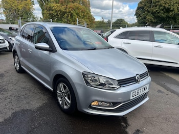 Used Volkswagen Polo 2017 for sale - 76121966: Photo 2