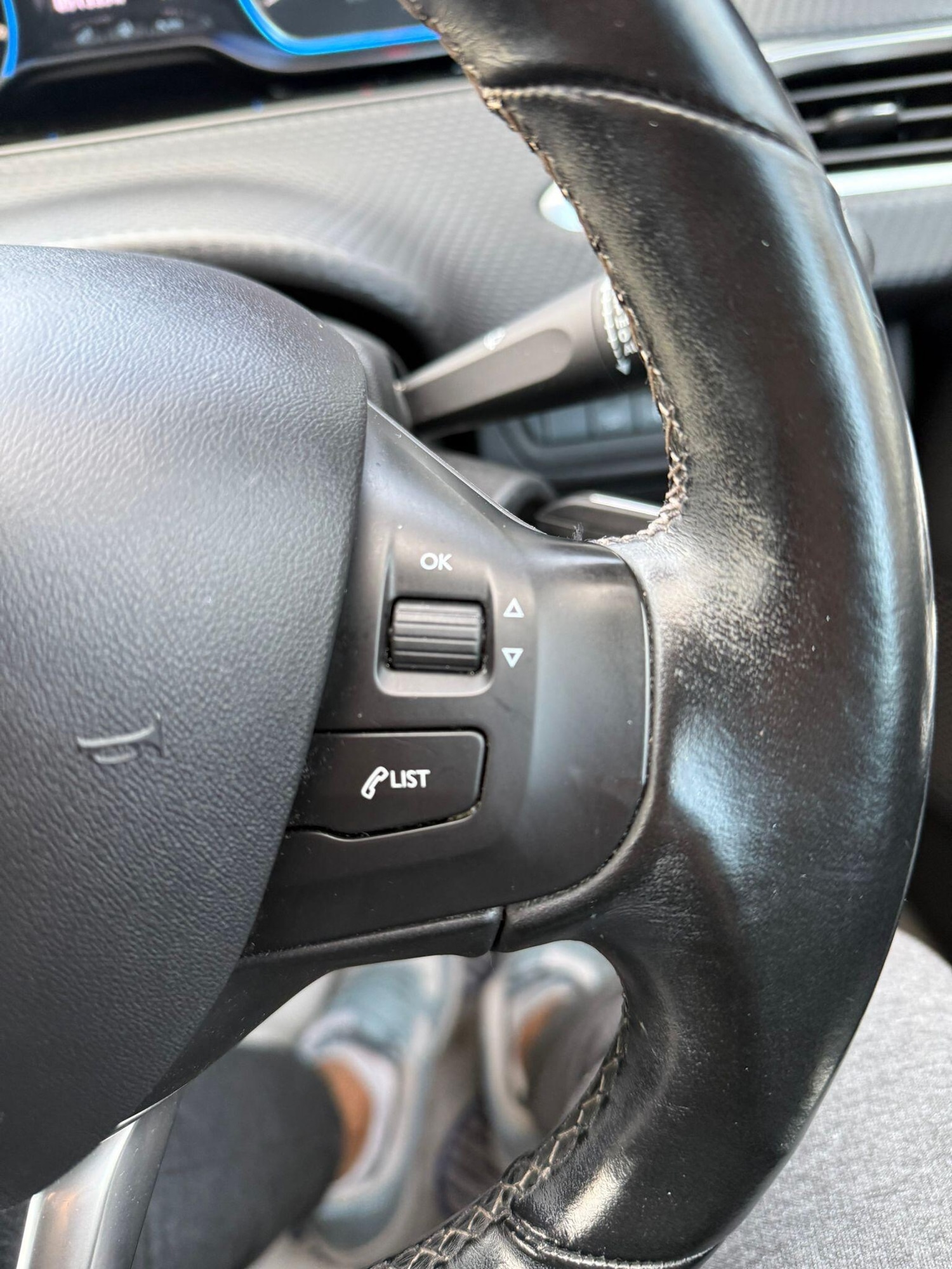 Used Peugeot 2008 2016 for sale - 77016773: Photo 13