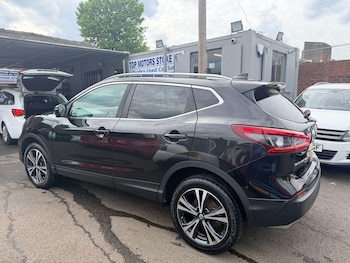 Used Nissan Qashqai 2017 for sale - 78516210: Photo