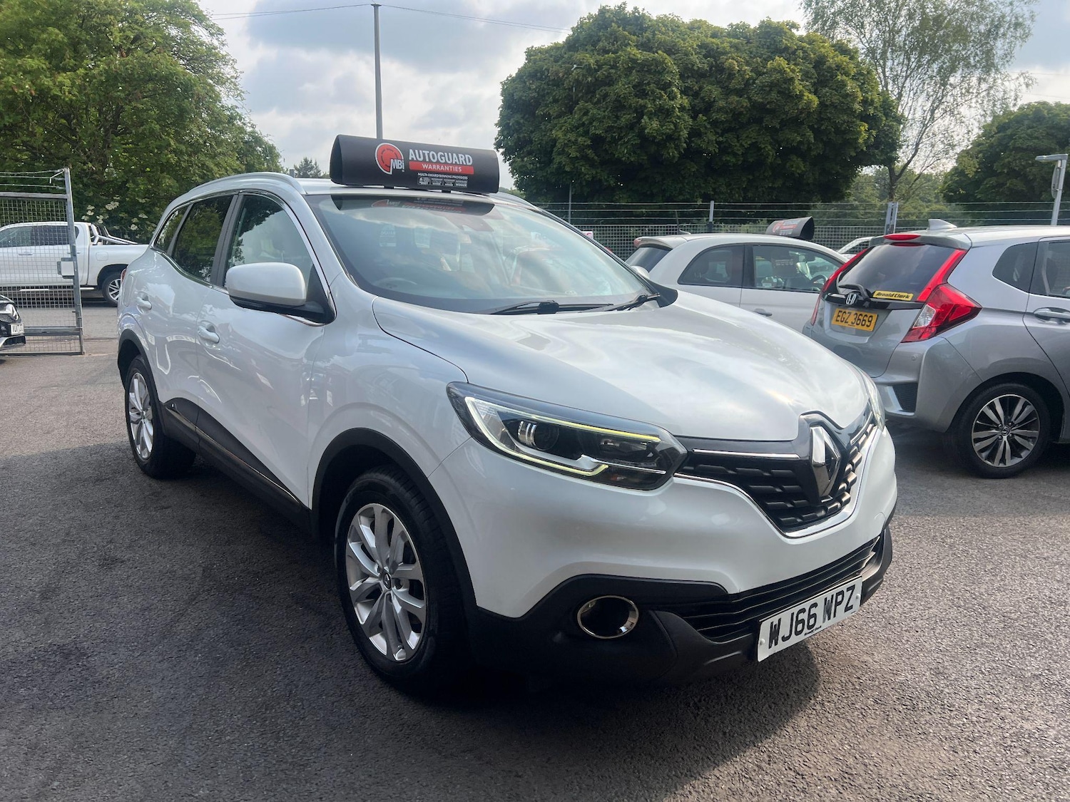Used Renault Kadjar 2016 for sale - 76987629: Photo 2