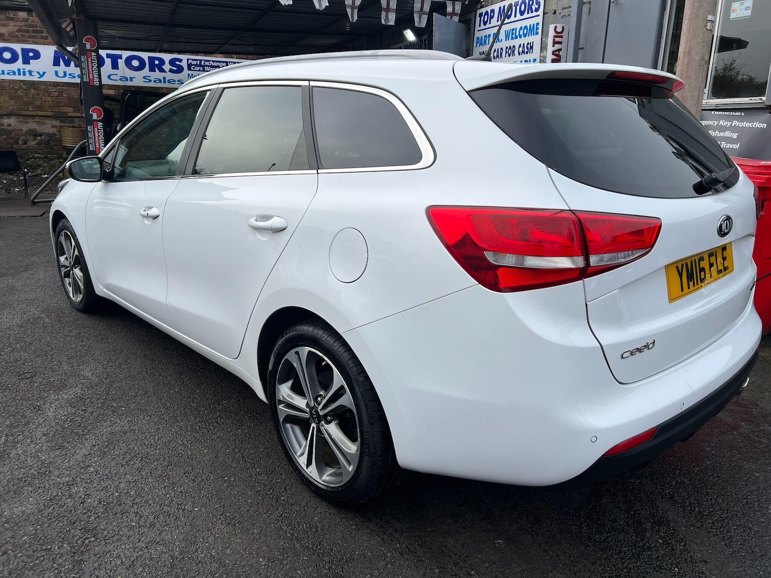 Used Kia Ceed for sale - 76824201: Photo 11