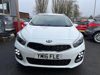 Used Kia Ceed 2016 for sale - 76824201: Photo
