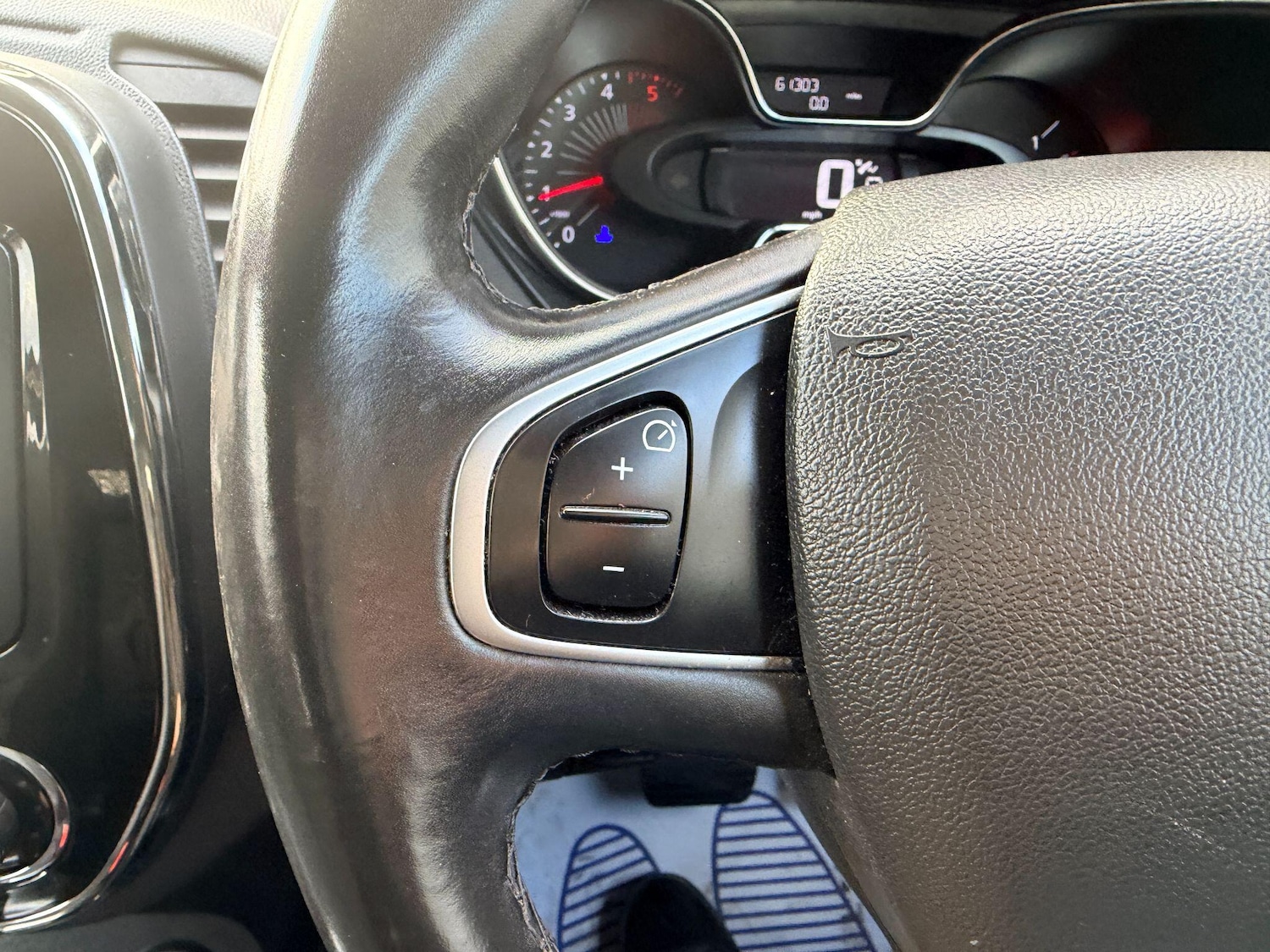 Used Renault Captur 2017 for sale - 77050166: Photo 23