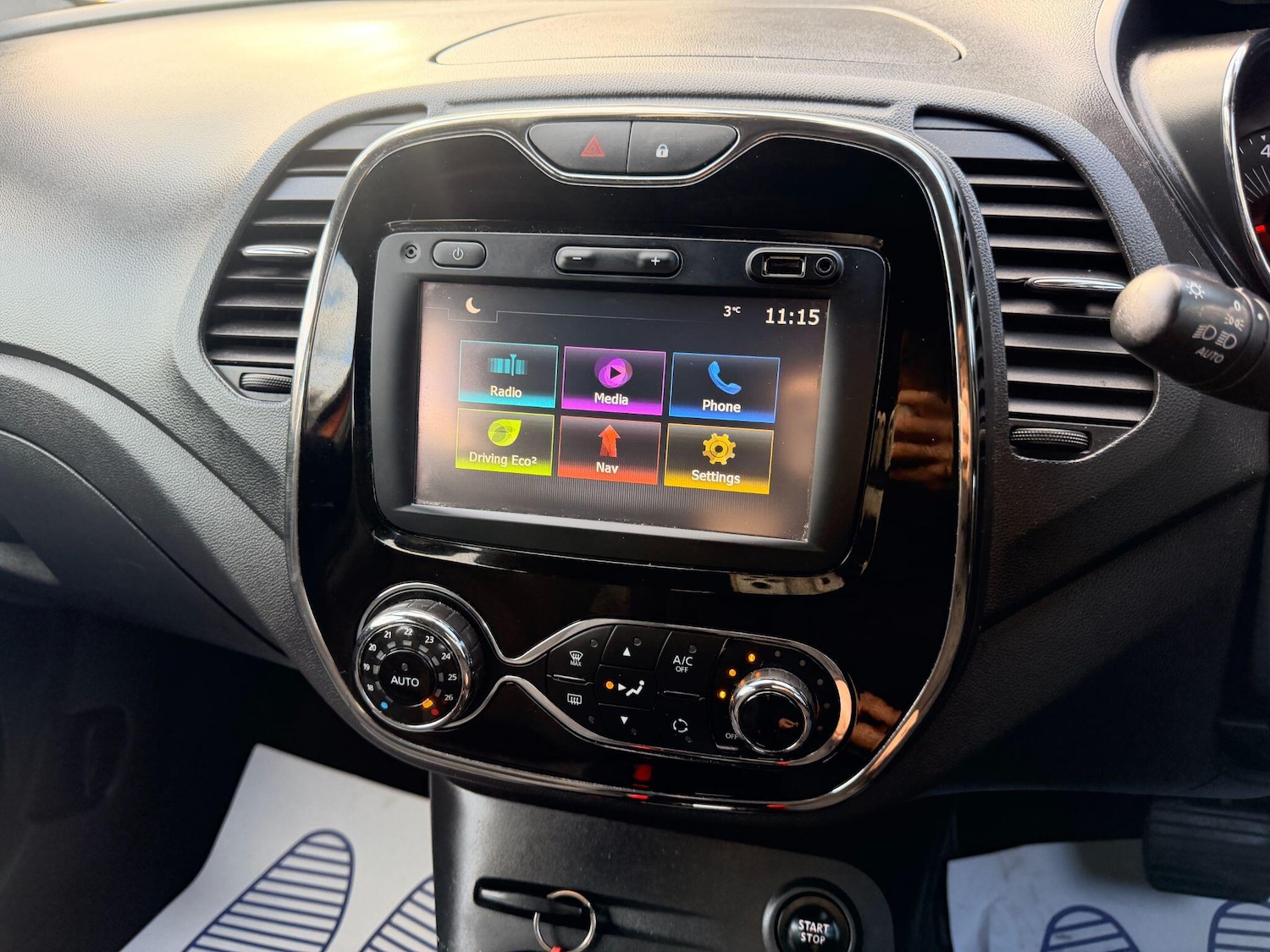 Used Renault Captur 2017 for sale - 77050166: Photo 33