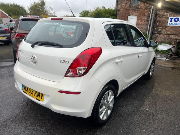 Used Hyundai i20 2013 for sale - 76307653: Photo 14