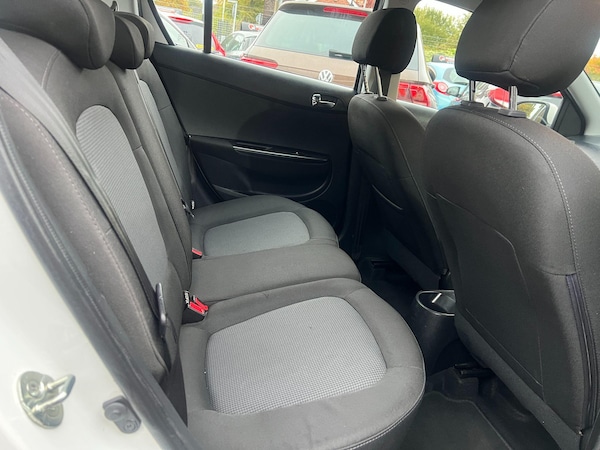 Used Hyundai i20 2013 for sale - 76307653: Photo 18